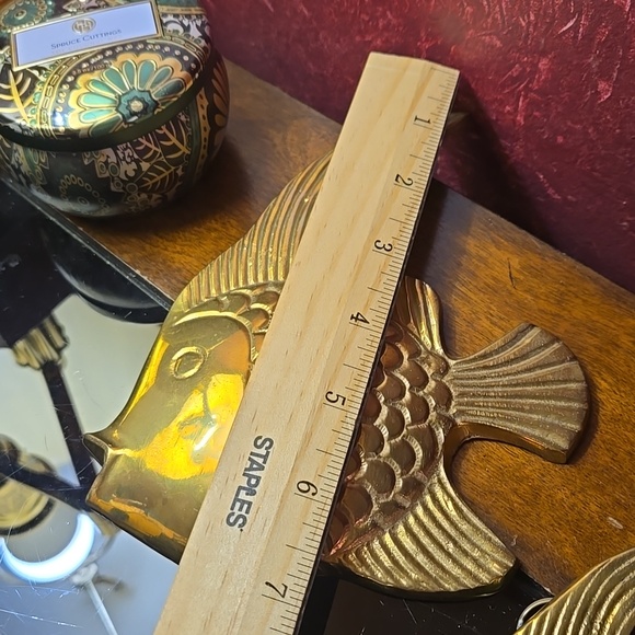 Vintage - 1950s Brass Angel Fish Nautical Wall Art Collection - Set Of 6 - Picture 4 of 9